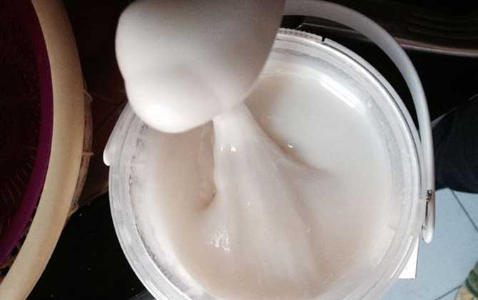 蜂蜜結晶是怎么回事?別擔心,這是正常現象,要恢復也非常簡單! 蜂蜜結晶