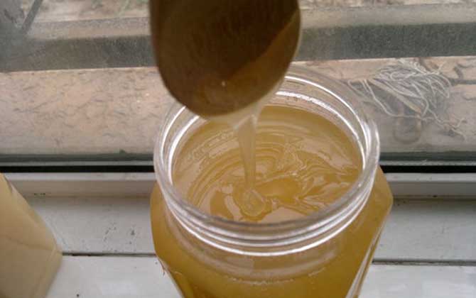 經常喝蜂蜜好嗎?喝蜂蜜的這8大好處,只有常喝蜂蜜的人才知道! 蜂蜜