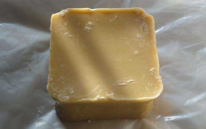 蜂蠟的作用與功效有哪些?不但能抗菌消炎,而且還能美容養顏! 蜂蠟