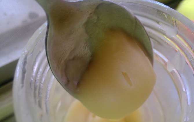 蜂蜜去皺紋最好的方法,用法正確最關鍵,但怎樣搭配也很重要! 蜂蜜去皺紋