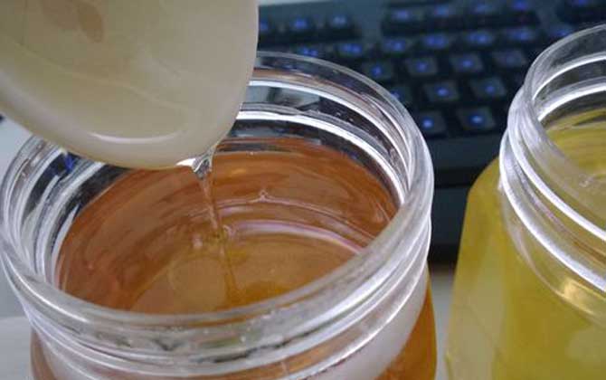 蜂蜜生姜水的禁忌有哪些?除了喝法正確之外,這幾種人最好少喝! 蜂蜜