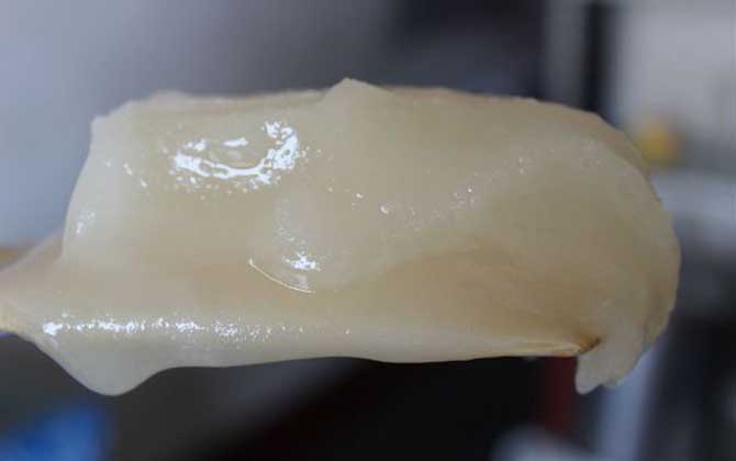 新疆蜂蜜有什么功效與作用?經常喝新疆蜂蜜,這6個好處跑不了! 新疆蜂蜜