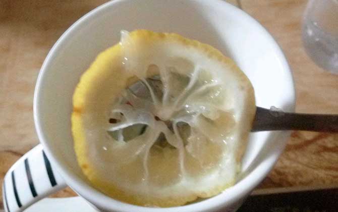 蜂蜜檸檬茶怎么做才正確? 蜂蜜檸檬茶