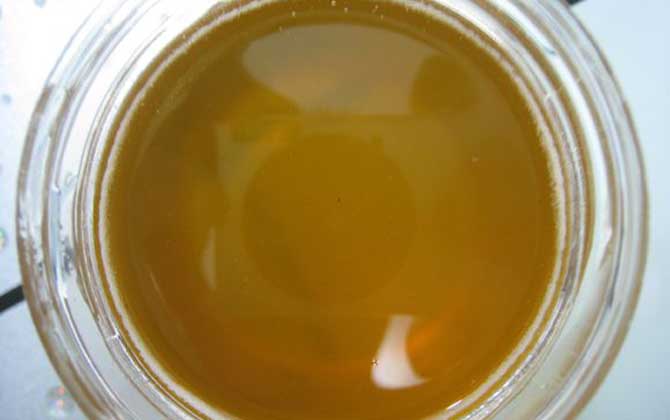 蜂蜜加鹽的作用與功效及簡單做法 蜂蜜