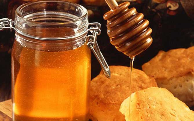 蜂蜜祛痘最有效的方法 蜂蜜