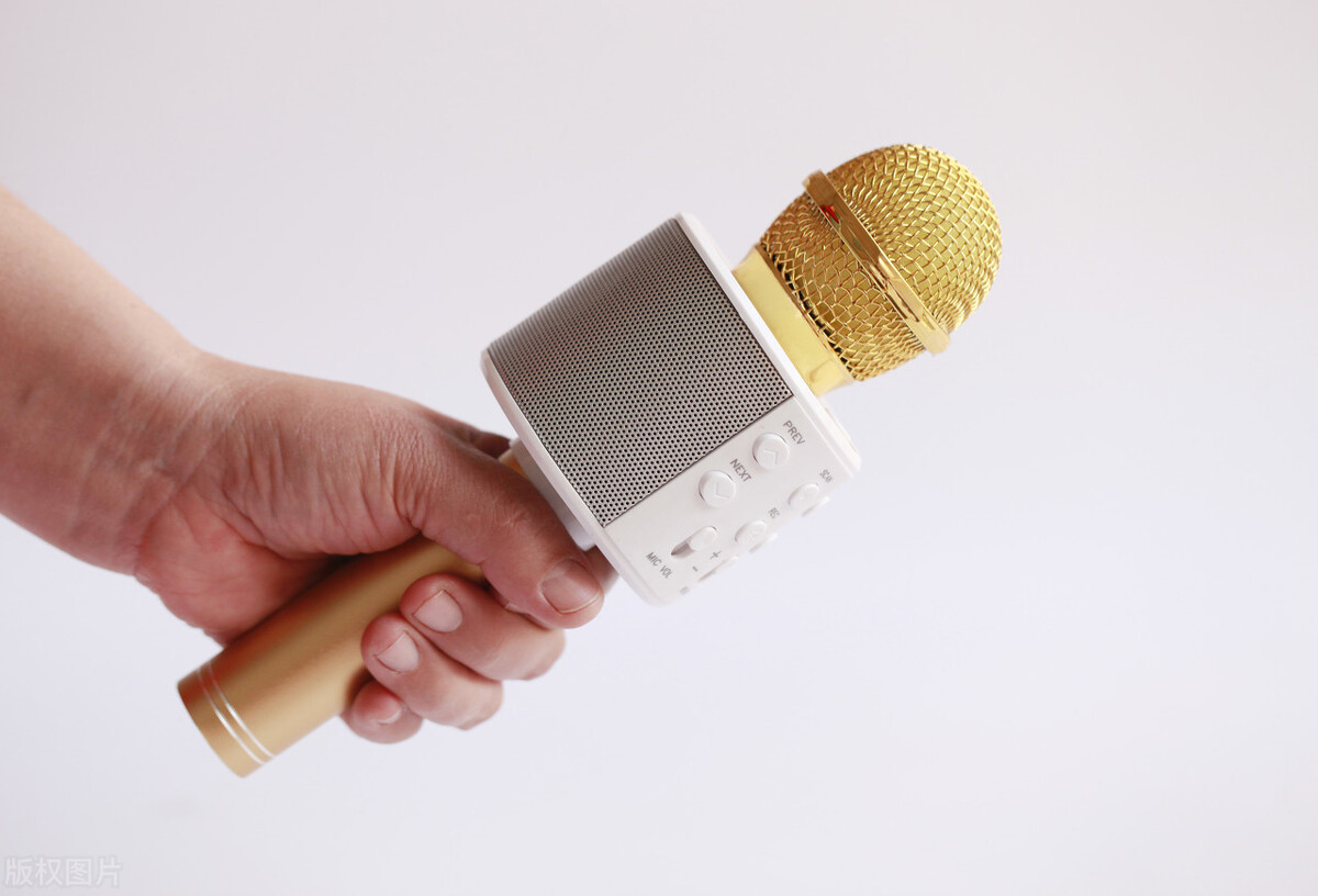 如何看待孩子冠姓權(quán)給女方 孩子的“冠姓權(quán)”,值得爭嗎?