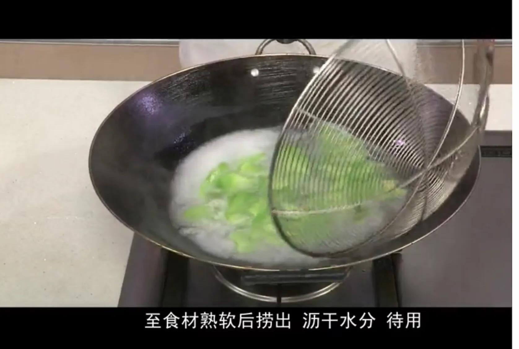 蜂蜜苦瓜的做法涼拌(蜂蜜拌苦瓜的做法) 蜂蜜苦瓜的做法涼拌(蜂蜜拌苦瓜的做法)