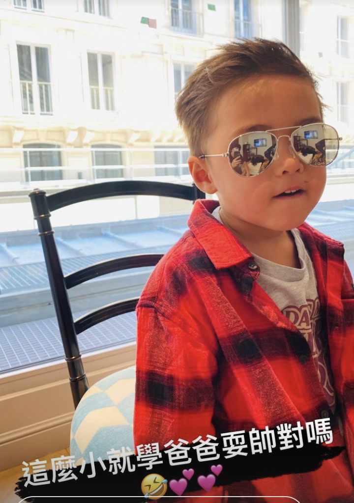 周杰倫攜昆凌巴黎觀戰梅西球賽,賽前播放《Mojoto》周董直呼驚喜 周杰倫攜昆凌巴黎觀戰梅西球賽,賽前播放《Mojoto》周董直呼驚喜