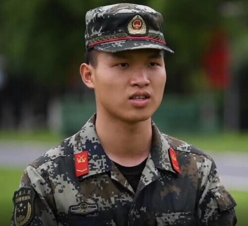 “00后”戰(zhàn)士，一等功