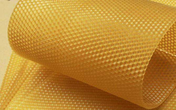 新手養(yǎng)蜂必備工具(養(yǎng)蜂需要哪些工具) 新手養(yǎng)蜂必備工具(養(yǎng)蜂需要哪些工具)