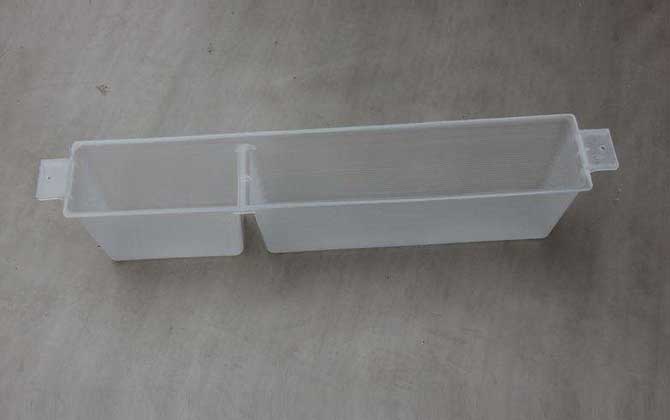 新手養(yǎng)蜂必備工具(養(yǎng)蜂需要哪些工具) 新手養(yǎng)蜂必備工具(養(yǎng)蜂需要哪些工具)