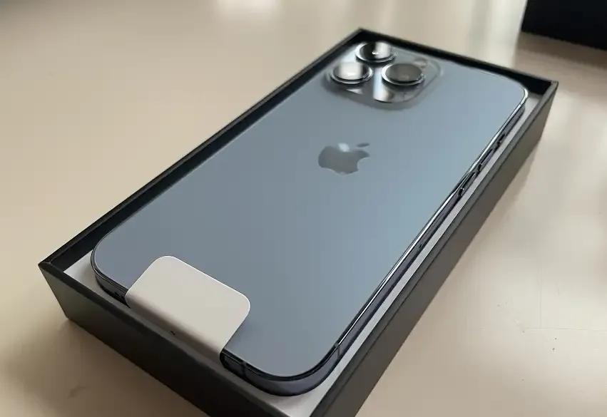 以普通用戶的角度，評測13Pro