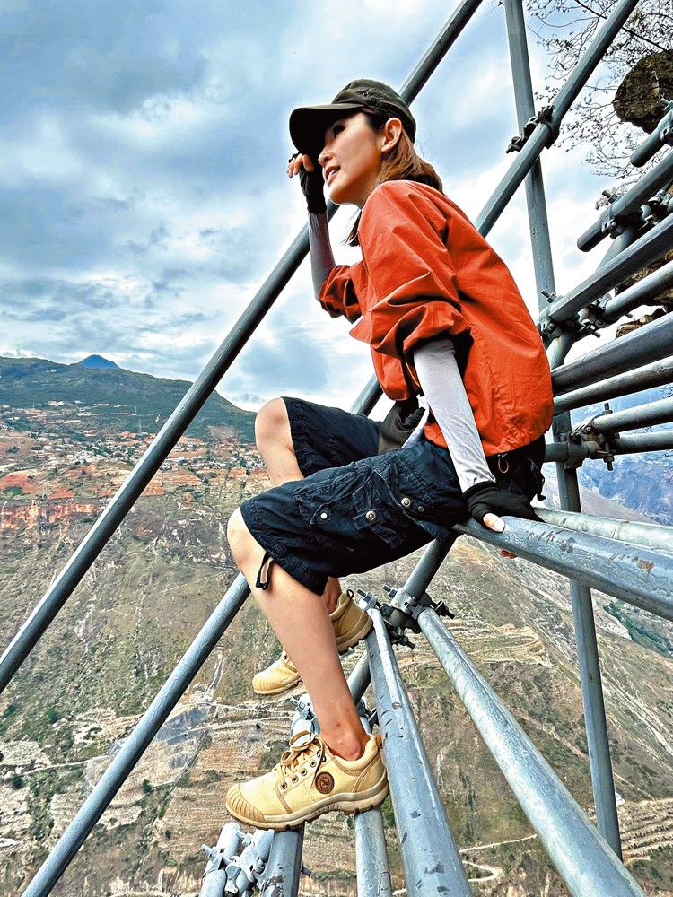 TVB拍的扶貧紀錄片《無窮之路》，憑什么火出了圈？