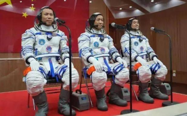 航天員返回后要隔離14天，太空也有病毒嗎？航天員醫學隔離為哪般