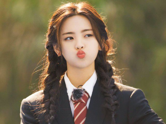 為什么演員的門檻越來越低 誰都能做演員?現(xiàn)在演員門檻這么低?