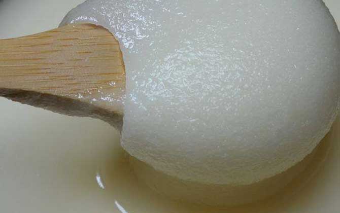 椴樹蜂蜜適合什么人吃？這5類人群，經(jīng)常喝些椴樹蜂蜜大有好處！