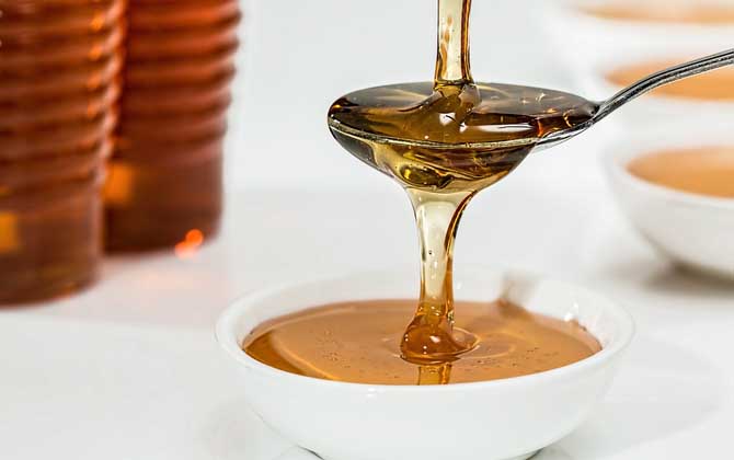 蜂蜜美容護(hù)膚知識及小竅門